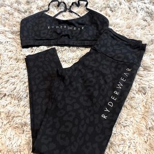 Ryderwaear Animal Print Scrunch Bum Leggings Set (Black)